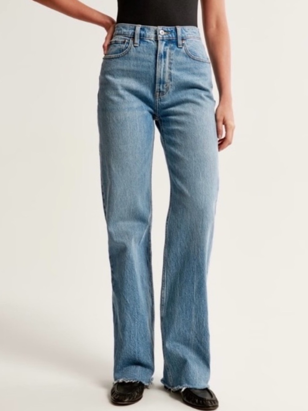 Abercrombie & Fitch The '90s Relaxed Jean High Rise Size 00